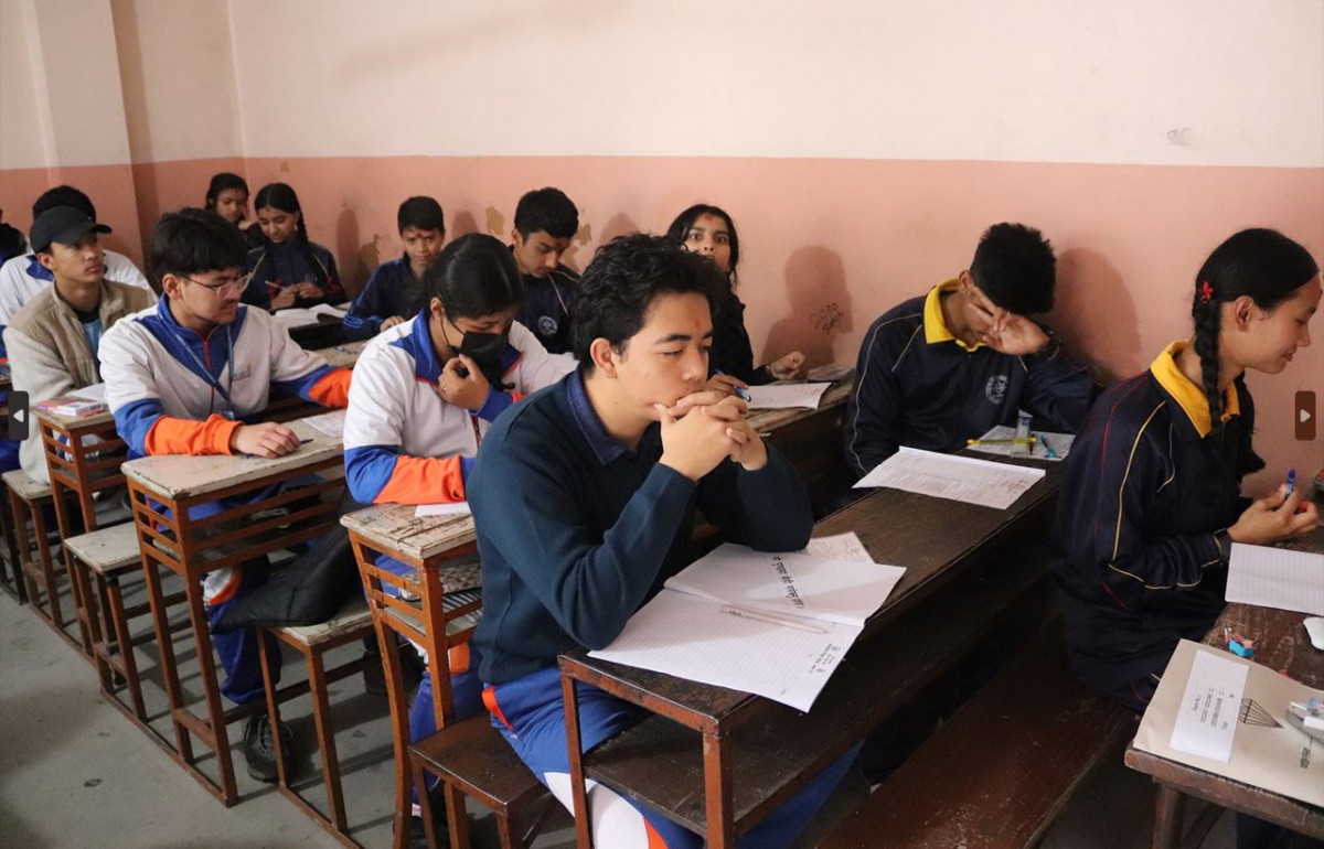 see- student -exam nepal1.JPG